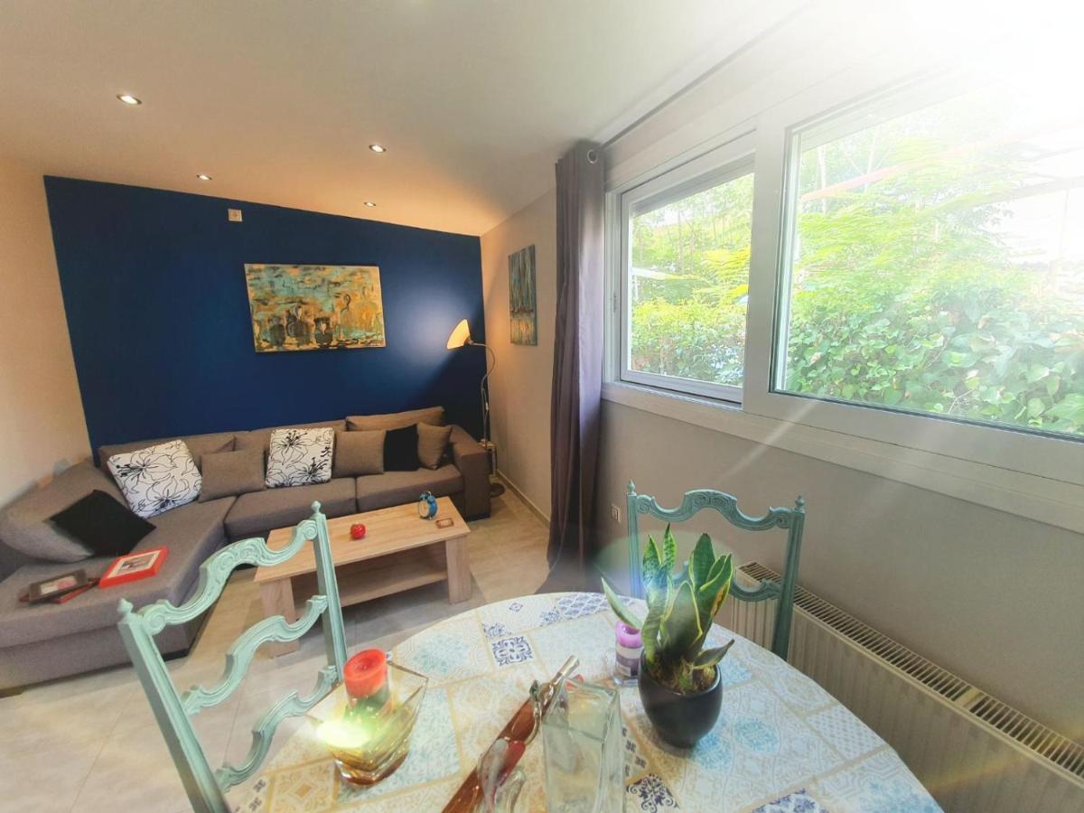 Ilias' Cosy And Relaxing Apartment Atena Exterior foto